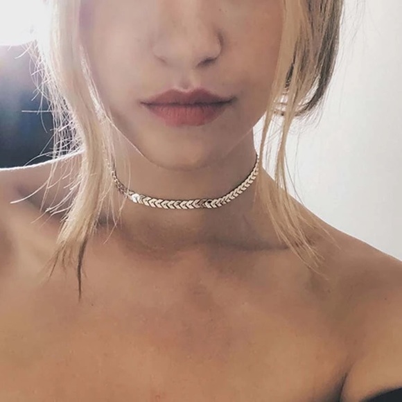 ‼️3/$30 Sexy Boho Dainty Gold Choker Necklace - Picture 2 of 6